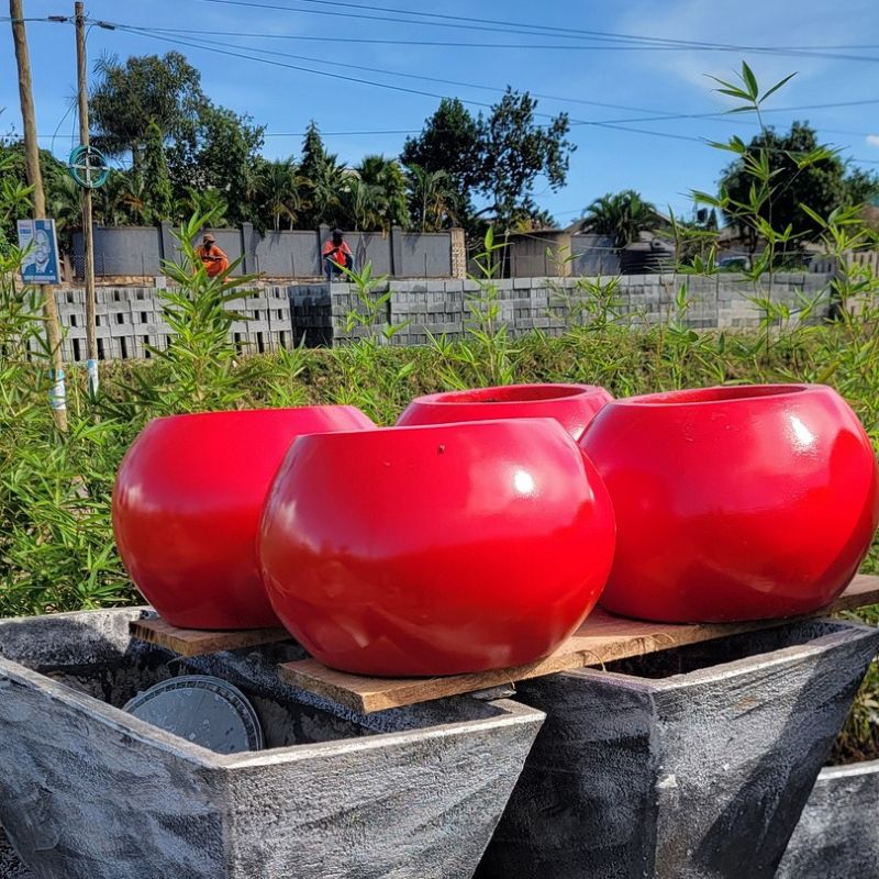 Decorative Concrete Flower Pots & Planters in Uganda